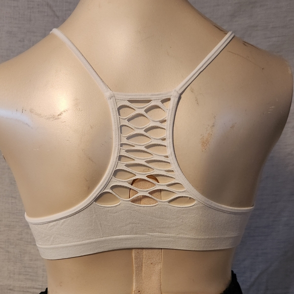 2 pack sport bras - Picture 3 of 8